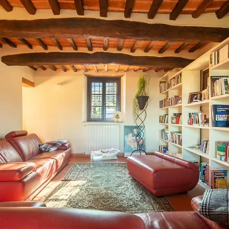 Casale Della Visitazione By Vacavilla Willa